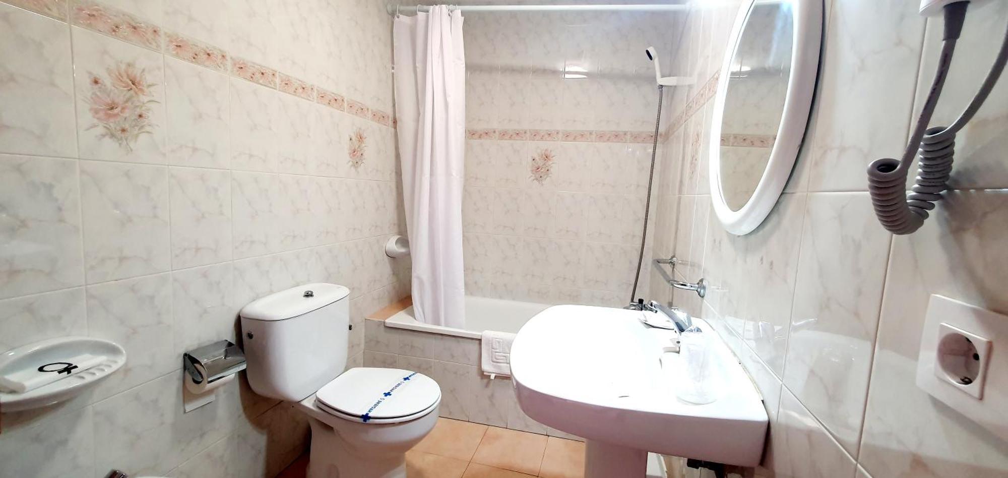 فندق Sidreria La Casa Abajo لا فرانكا المظهر الخارجي الصورة